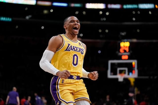 三亚亚沙会丨沈萍、颜鹏：担任中国体育代表团旗手倍感荣幸