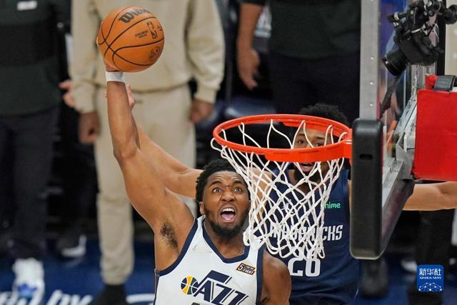 杜兰特31分太阳胜爵士3连胜 魔术送马刺6连败